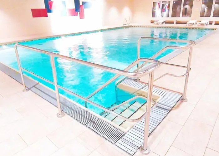 Alp-juwel - Hallenbad Mit Sauna 미센 윌햄스